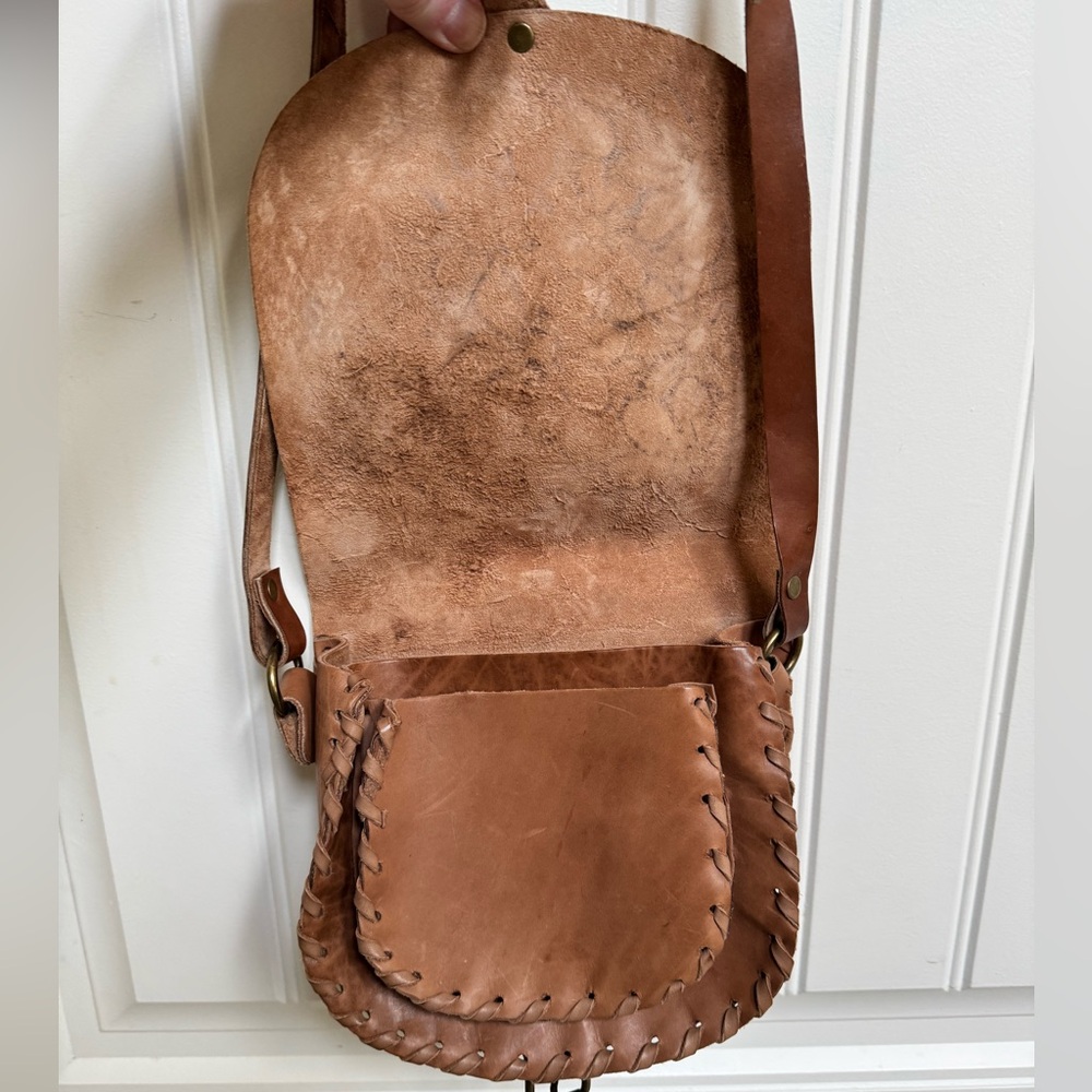 Handmade Leather Floral Embossed Crossbody Mini Saddle Bag. 8” by 7.5” by 3” - Picture 3 of 6